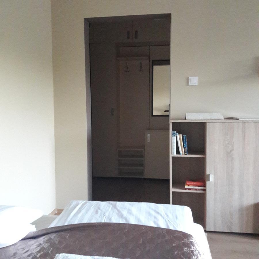 Studio 18 Apartman カジンツバルツィカ エクステリア 写真